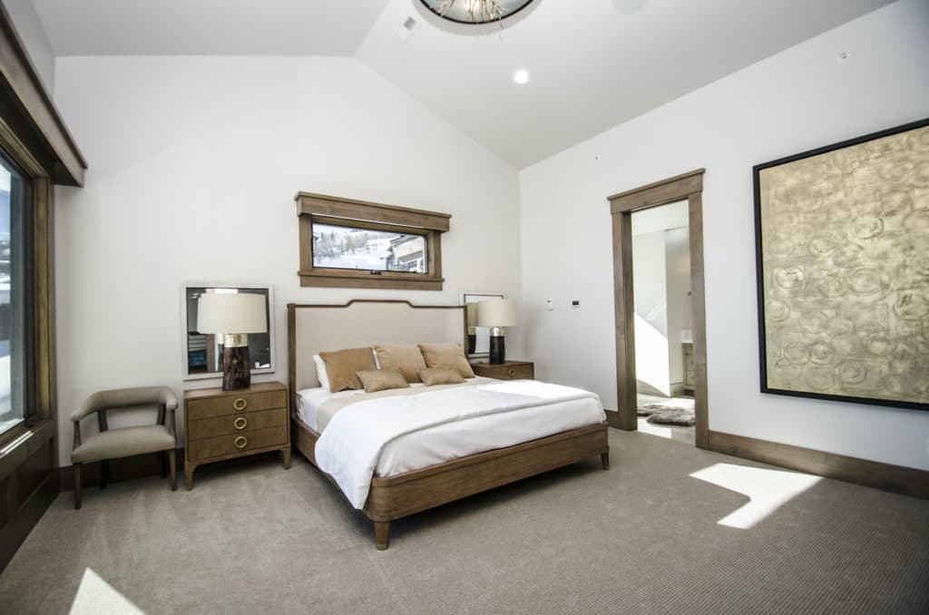 RW Customs | Contemporary