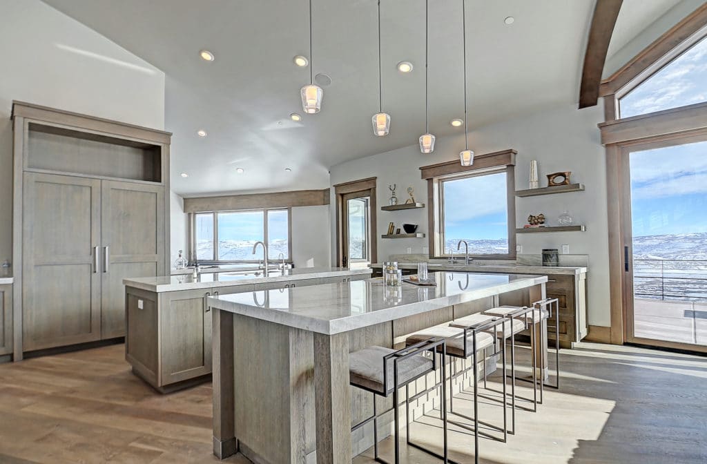 RW Customs | Contemporary