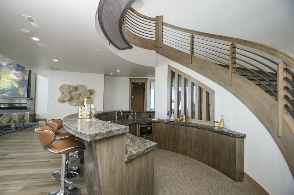RW Customs | Contemporary
