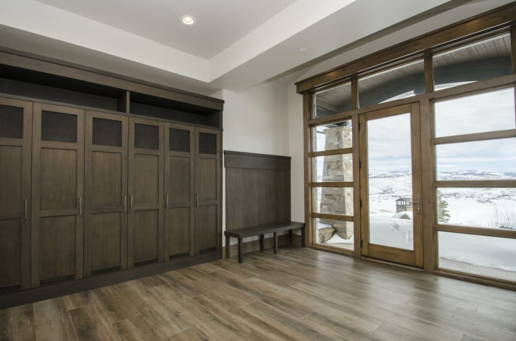 RW Customs | Contemporary