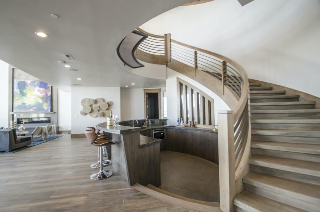 RW Customs | Contemporary