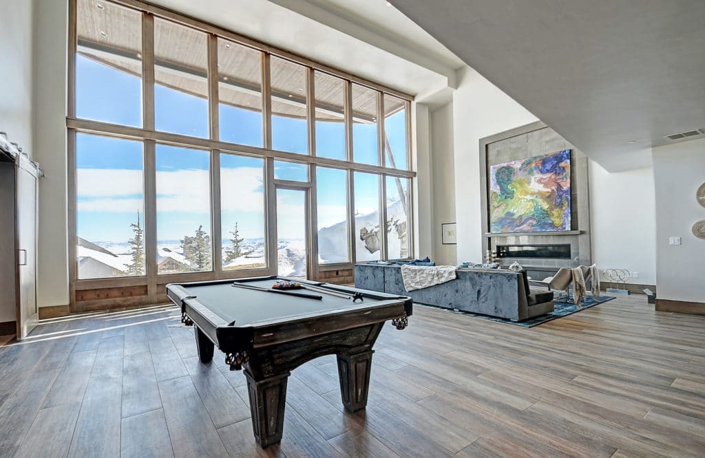 RW Customs | Contemporary