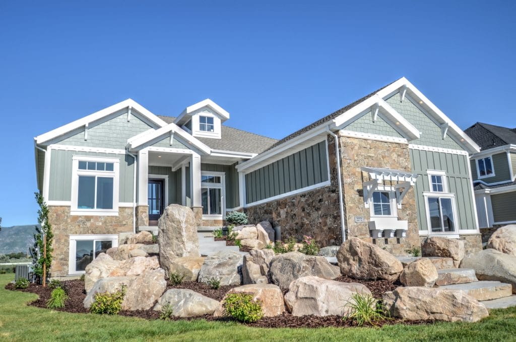 RW Customs | 2015 Parade of Homes – Edgewood Estates