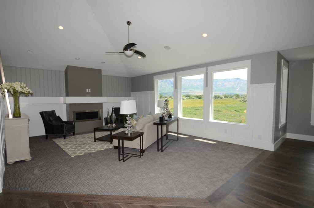 RW Customs | 2015 Parade of Homes – Edgewood Estates