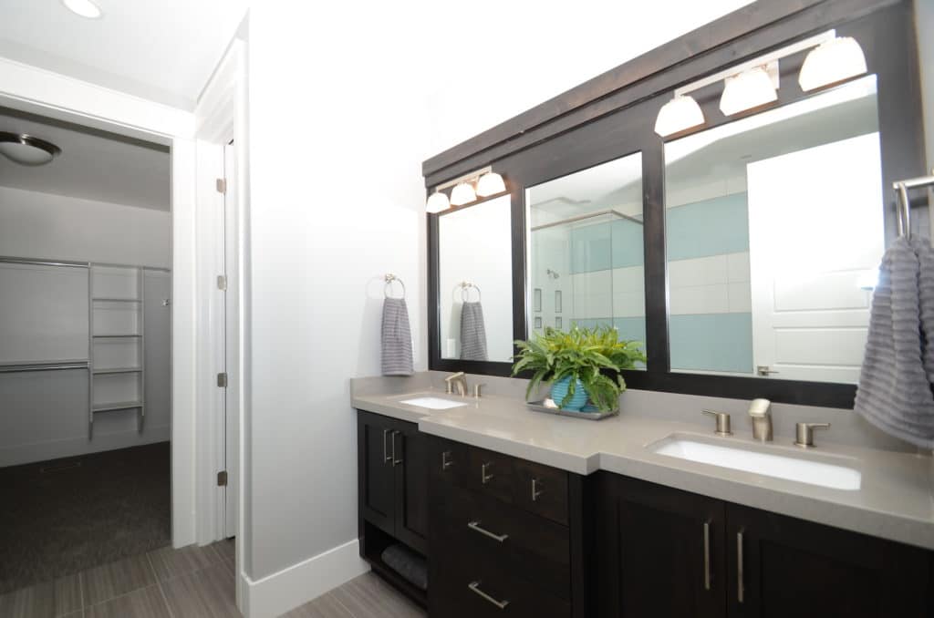 RW Customs | 2015 Parade of Homes – Edgewood Estates