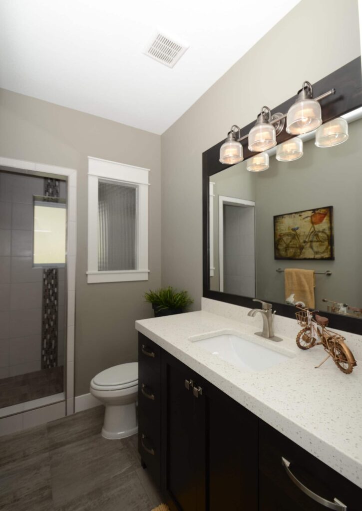 RW Customs | 2015 Parade of Homes – Edgewood Estates