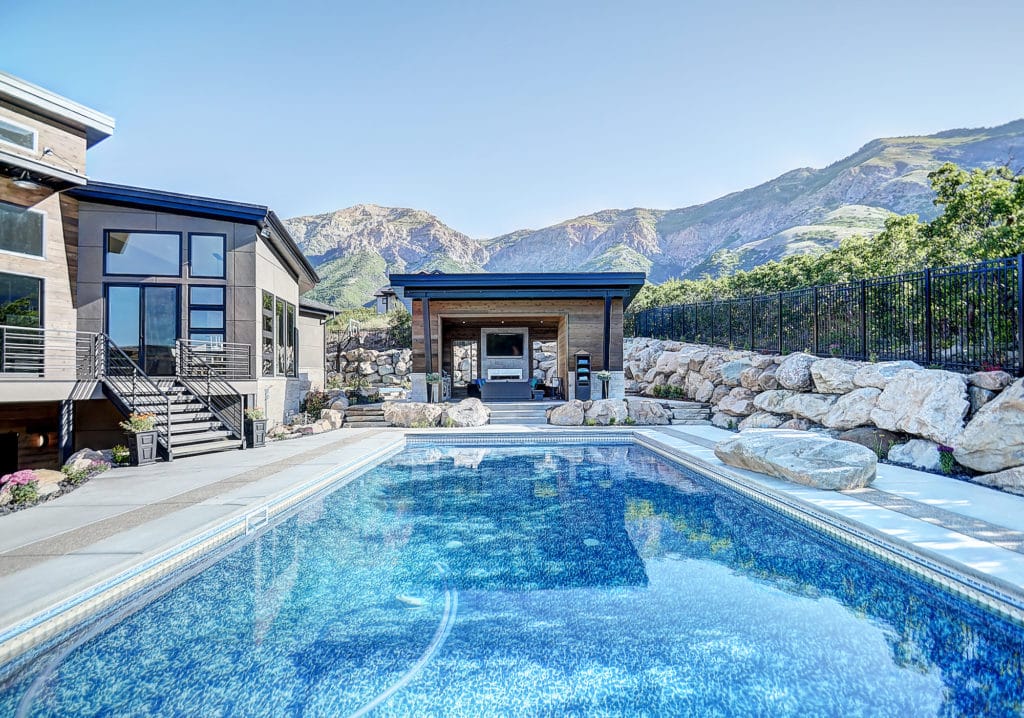 RW Customs | 2016 Parade of Homes