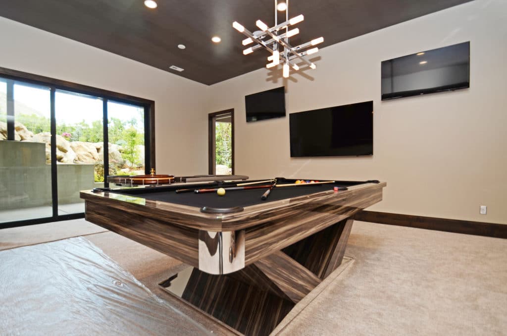RW Customs | 2016 Parade of Homes