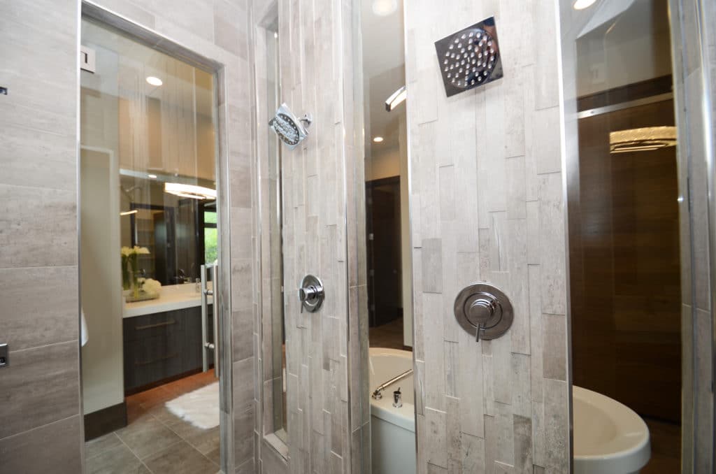 RW Customs | 2016 Parade of Homes