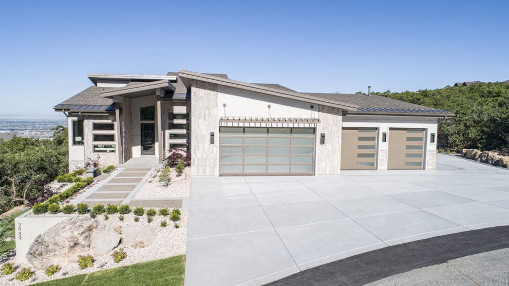 RW Customs | 2020 Parade of Homes - The Evolution