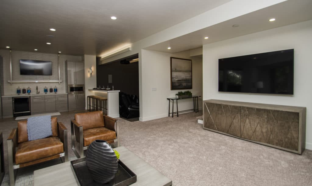 RW Customs | 2020 Parade of Homes - The Evolution