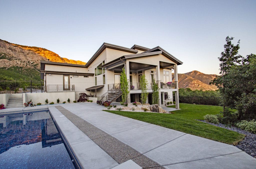 RW Customs | 2020 Parade of Homes - The Evolution