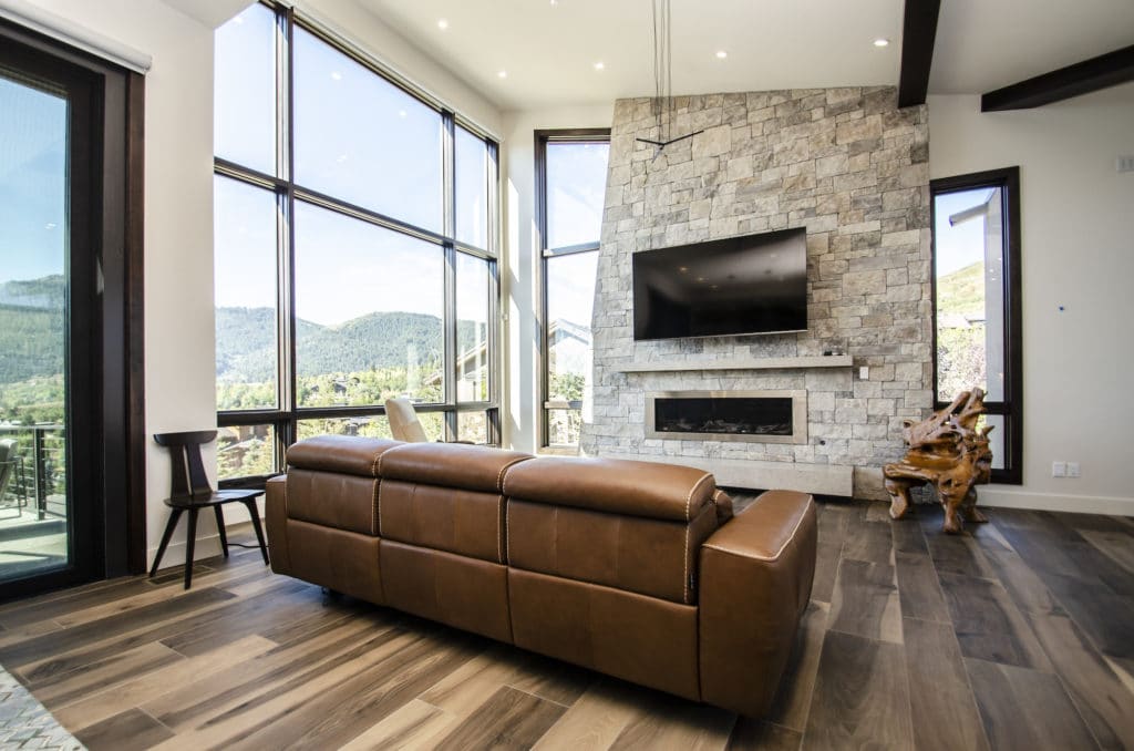 RW Customs | Contemporary