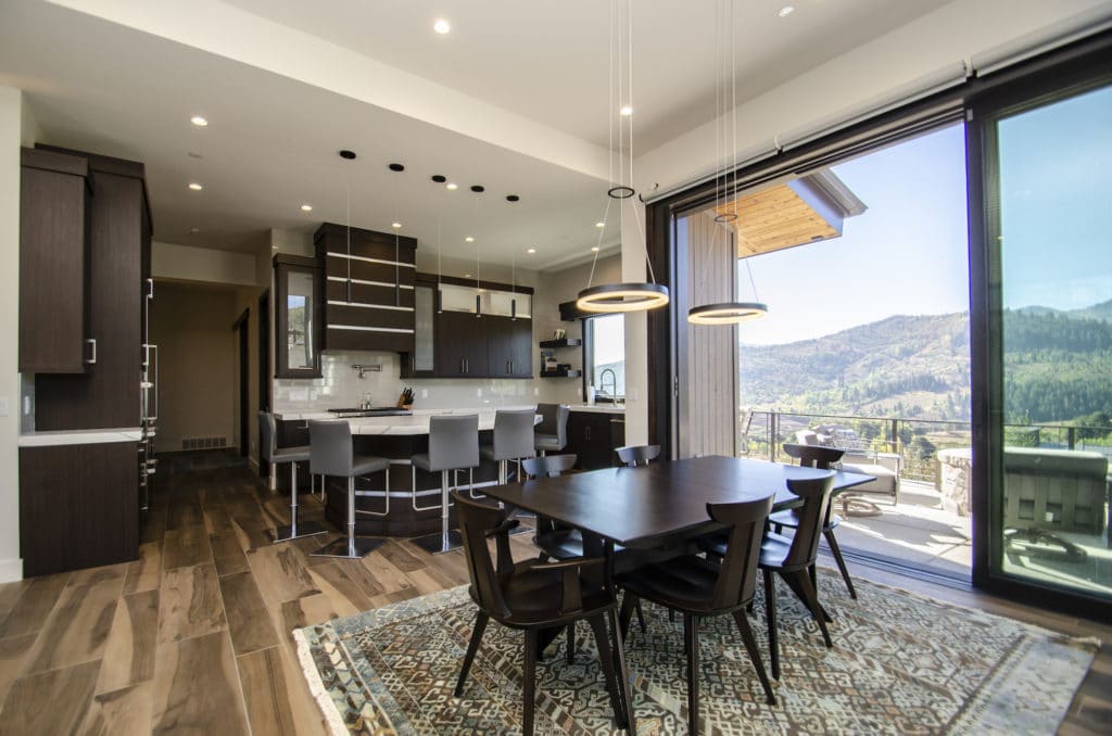 RW Customs | Contemporary