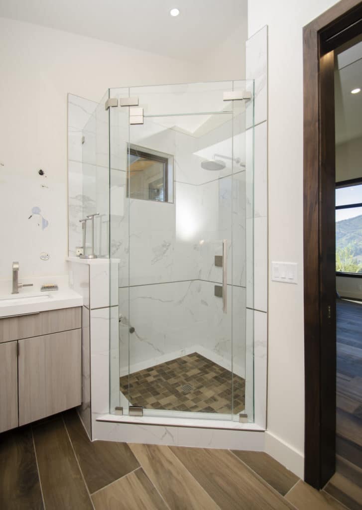 RW Customs | Contemporary