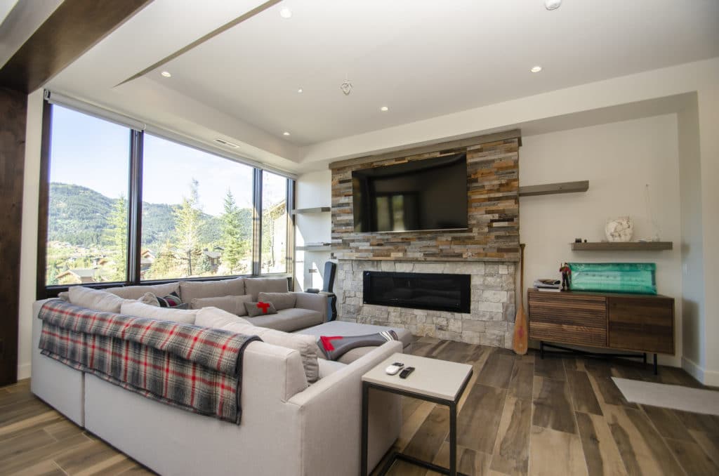 RW Customs | Contemporary