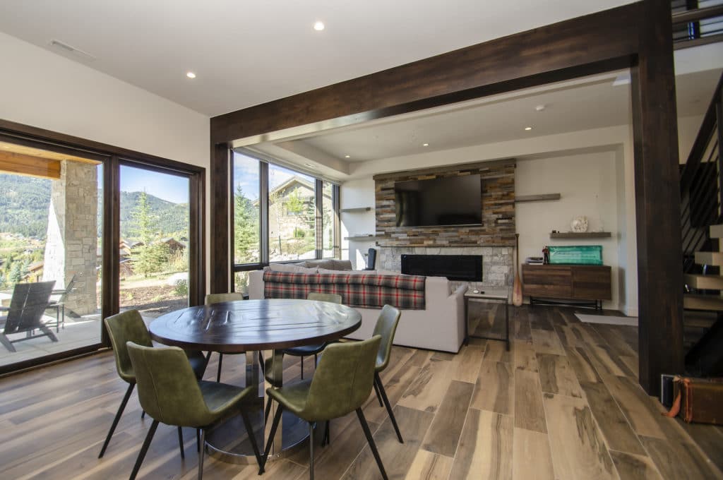 RW Customs | Contemporary