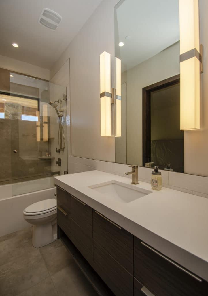 RW Customs | Contemporary