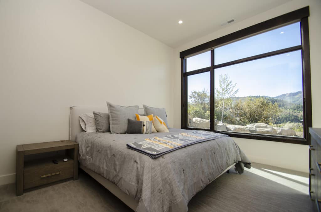 RW Customs | Contemporary