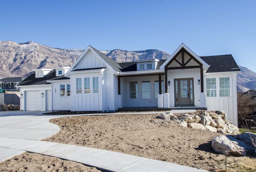 RW Customs | Modern Farmhouse
