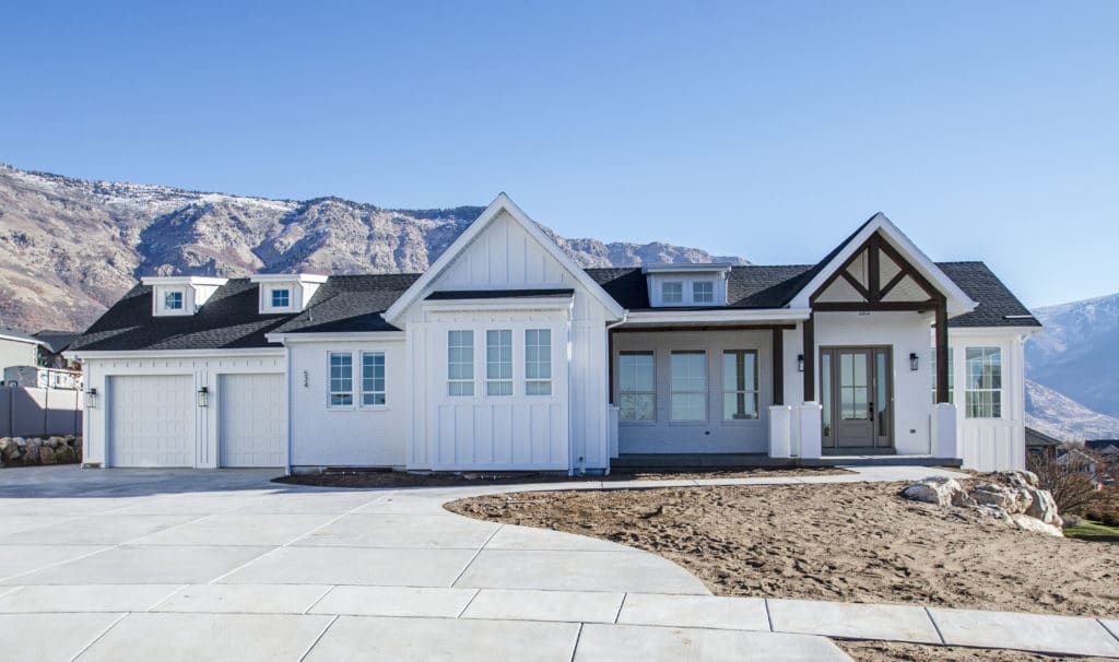 RW Customs | Modern Farmhouse