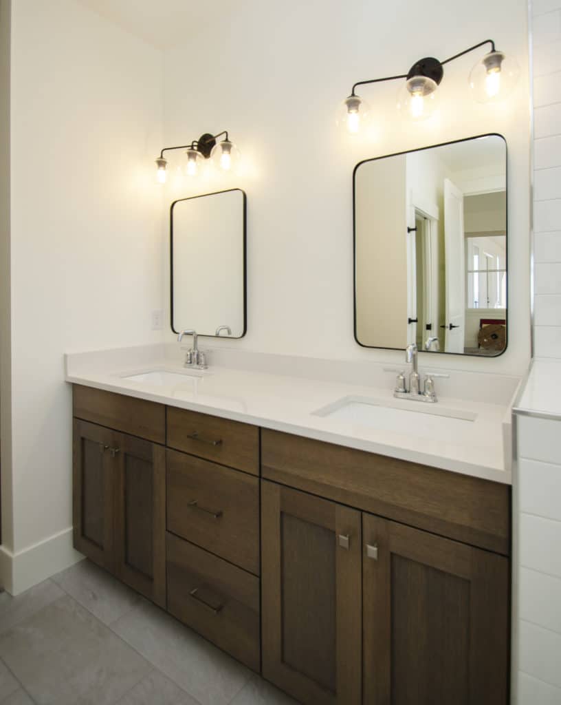 RW Customs | Modern Farmhouse