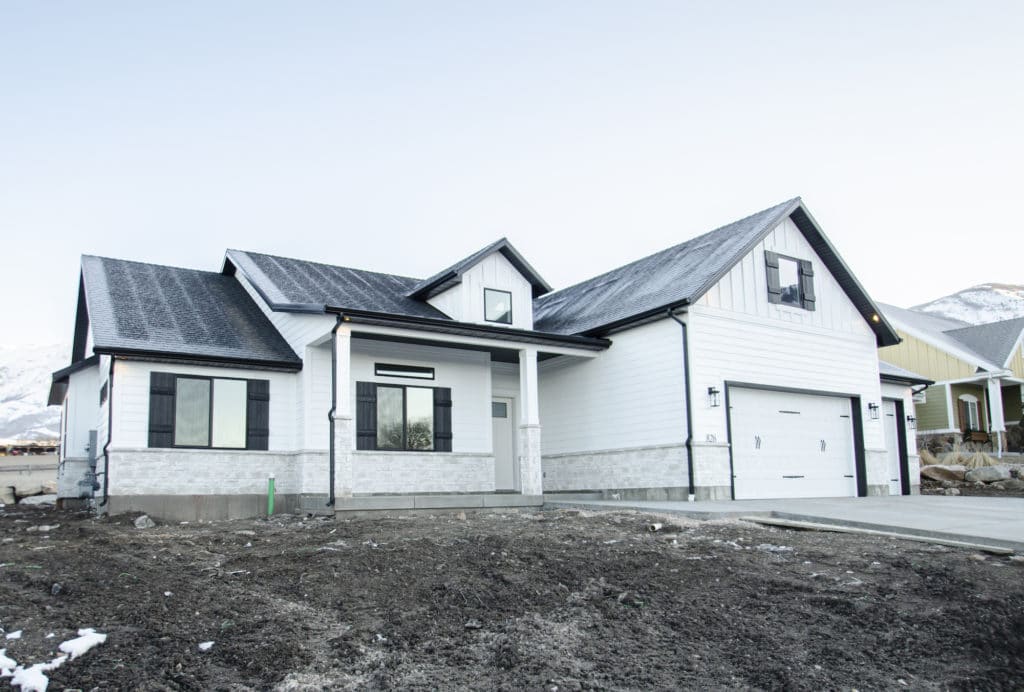 RW Customs | Modern Farmhouse