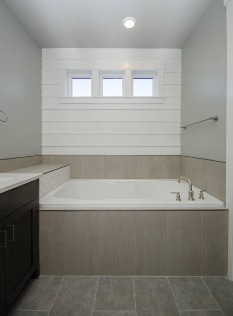 RW Customs | Modern Farmhouse