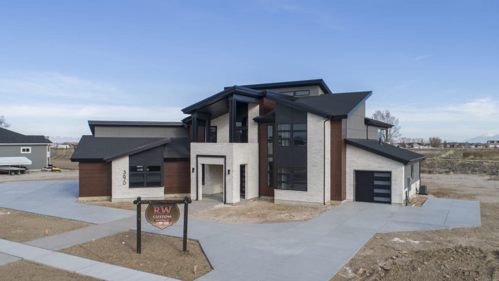 RW Customs | Contemporary