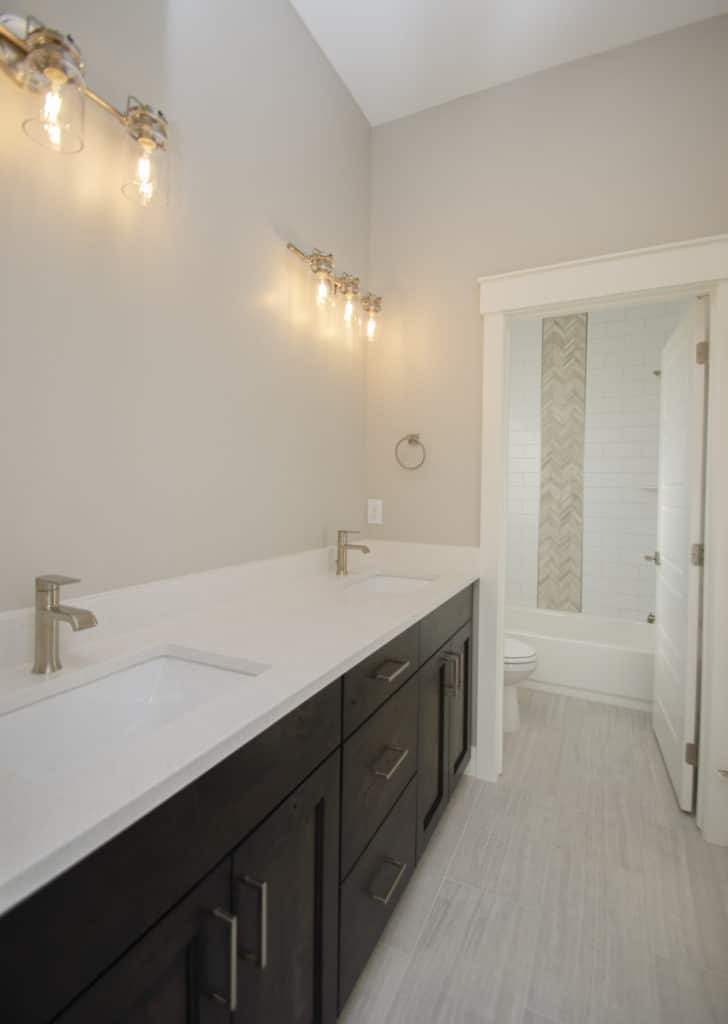 RW Customs | Modern Farmhouse 3