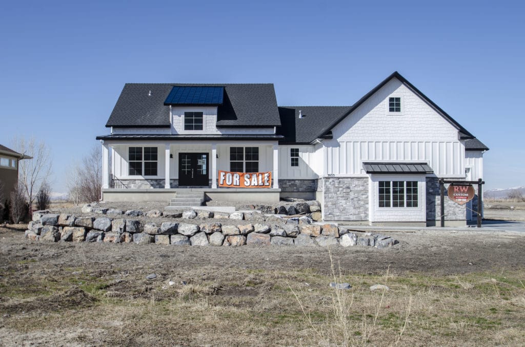 RW Customs | Modern Farmhouse 2